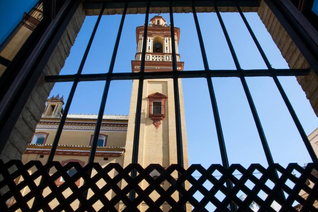 Beautiful Silent Apartment Private Parking Seville Luaran gambar