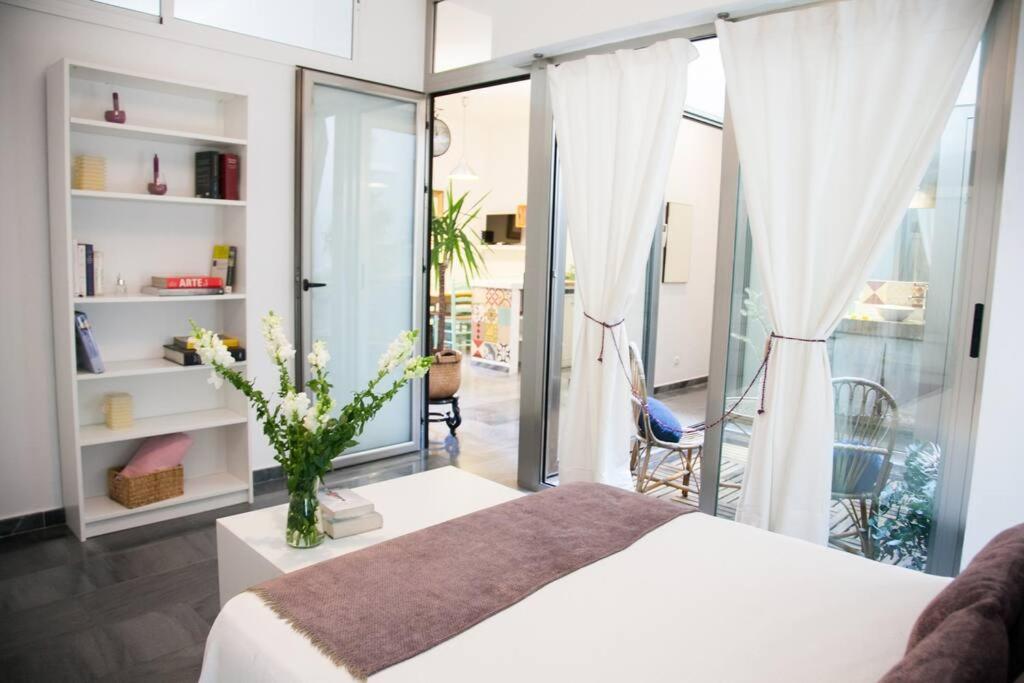 Beautiful Silent Apartment Private Parking Seville Luaran gambar
