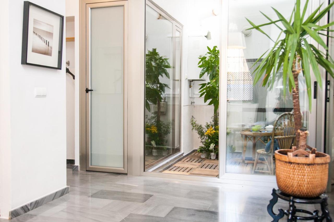 Beautiful Silent Apartment Private Parking Seville Luaran gambar