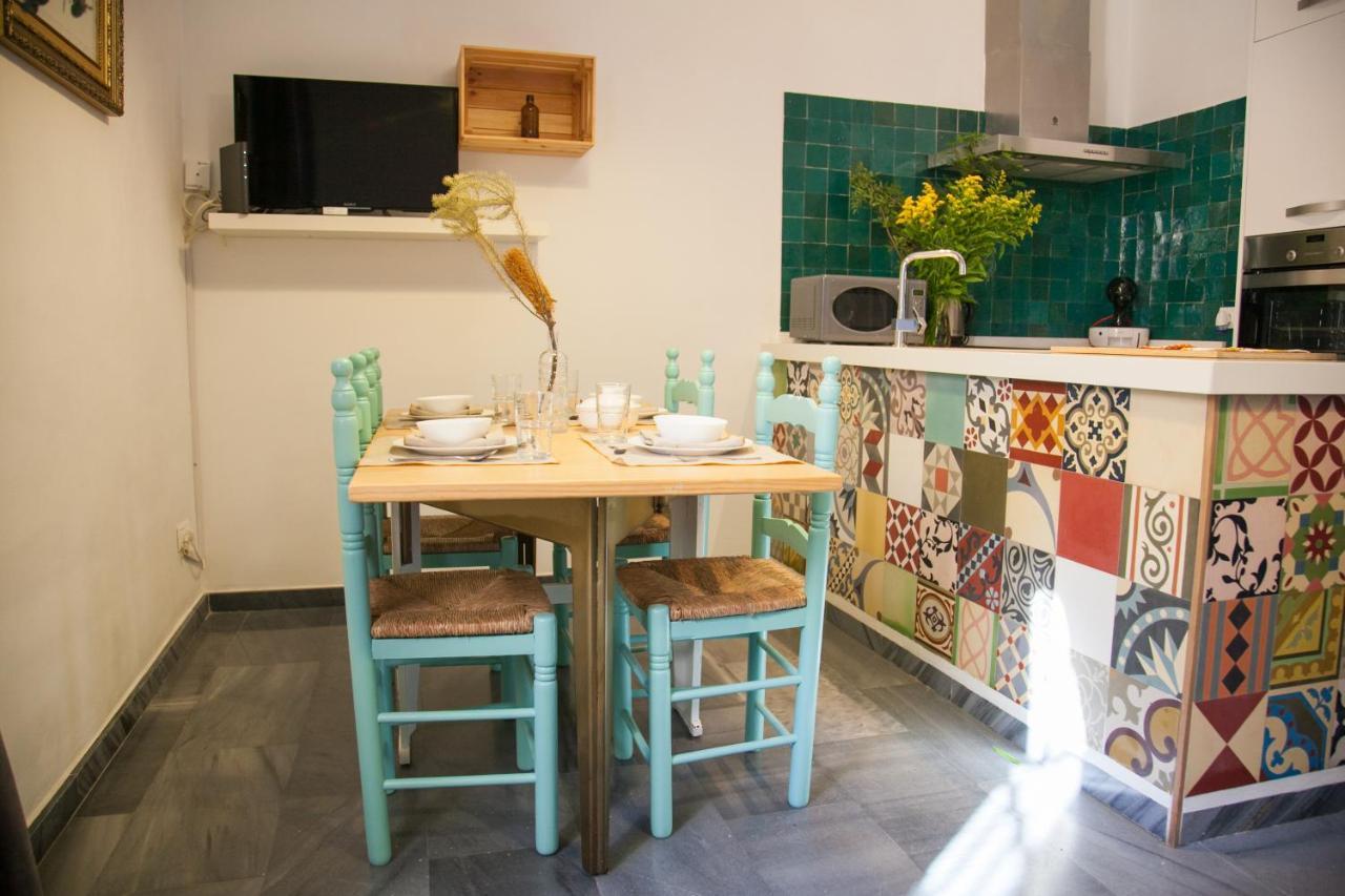 Beautiful Silent Apartment Private Parking Seville Luaran gambar